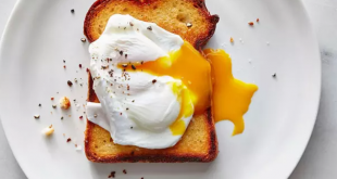 This failsafe approach will ensure that your poached eggs